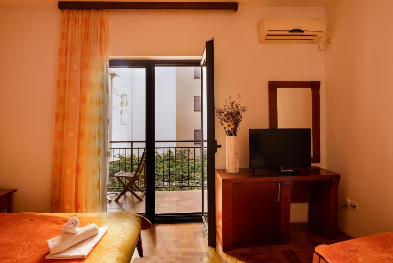 Apartments And Rooms Marija Budva Exterior foto